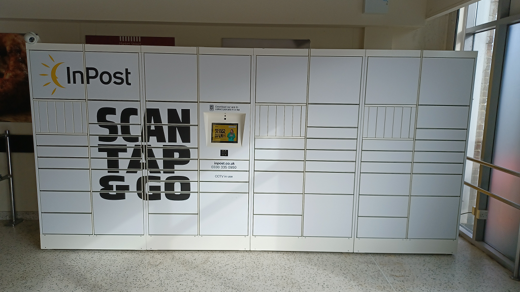 Zdjęcie paczkomatu od InPost: InPost UK00215977