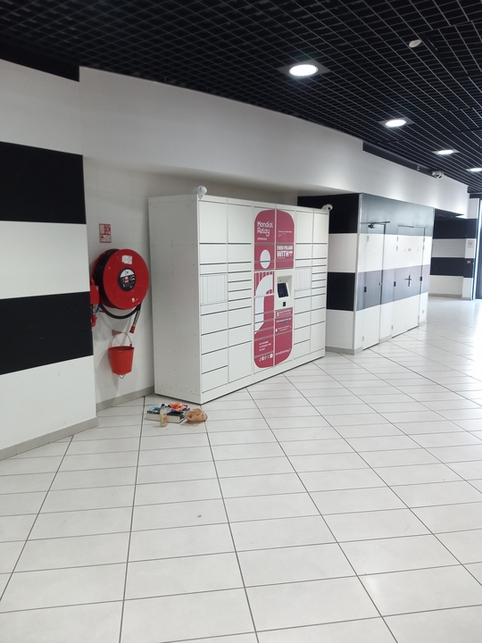 Locker Galerie Lorraine, 57 57 Rue de Lorraine, 32000 Auch
