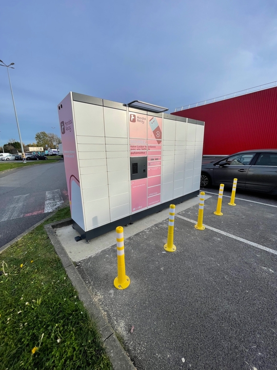 Locker 24/7 Conforama Meaux La foulée, 26 26 Avenue de la Foulée, 77100 Nanteuil-lès-Meaux