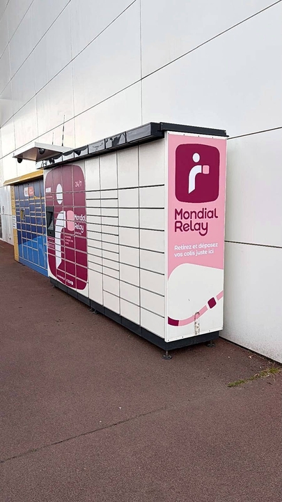 Locker 24/7 E.Leclerc, 1 1 Rue du Traité d'Amsterdam, 44210 Pornic