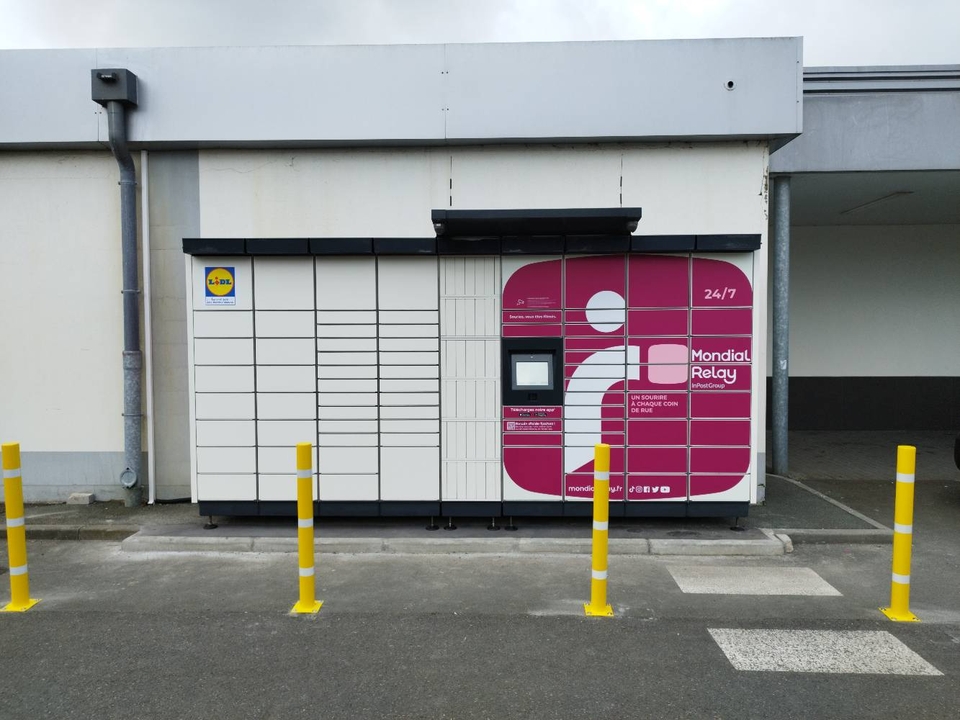 Locker 24/7 Lidl St Hilaire de Loulay, Route de Cholet, 85600 Montaigu-Vendée