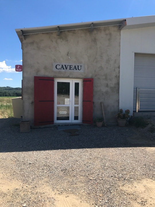 Domaine Amourdedieu, 657 Route Departementale 37, 84240 Sannes