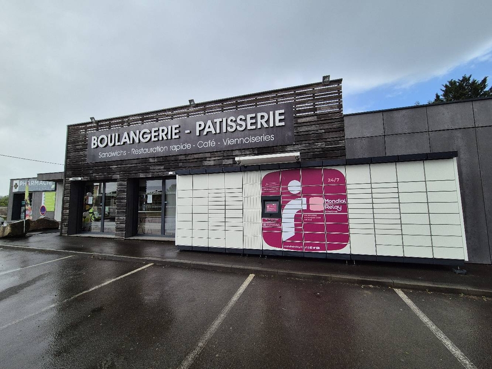 Locker 24/7 Boulangerie Jauzelon Chize, 2 3 Route de la Forêt, 79170 Chizé