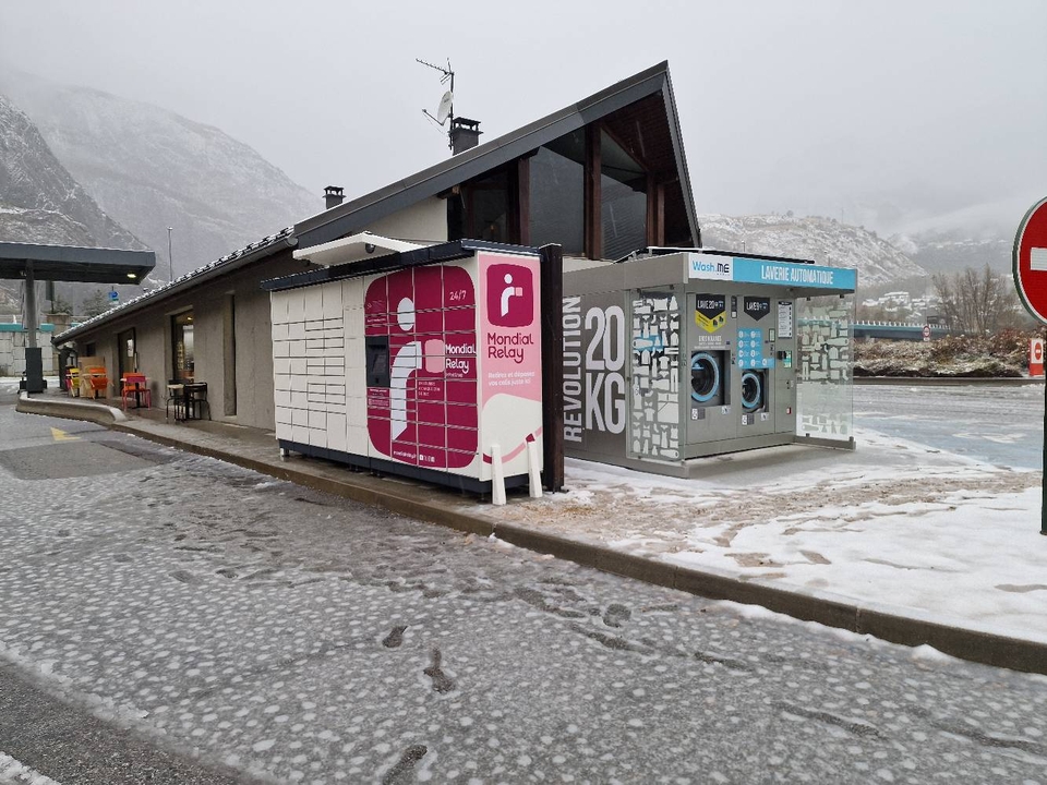Locker 24/7 Eni 73140 St Martin d'Arc, Autoroute de la Maurienne, 73140 St Martin d'Arc