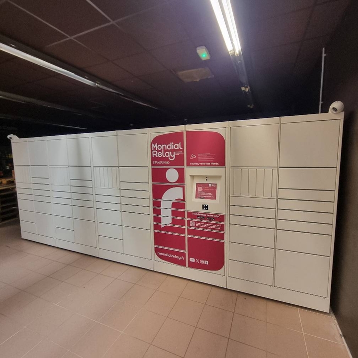 Locker Casino Shop 66450 Pollestres, 3 Place de L’Europe, 66450 Pollestres