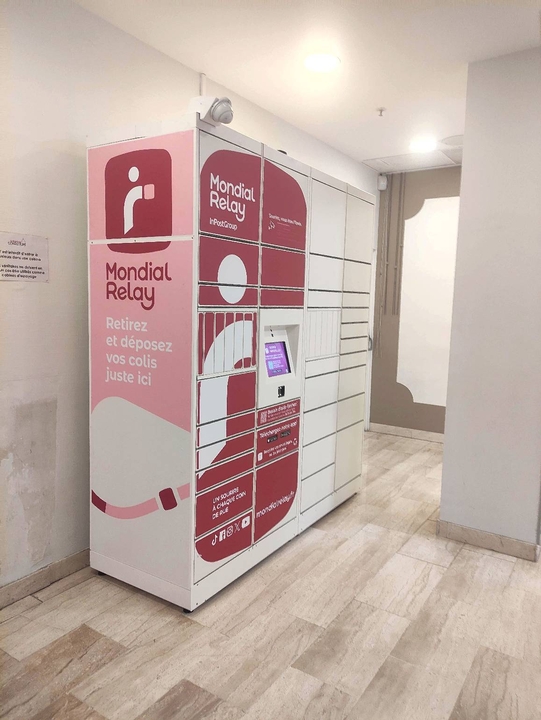 Locker C.cial Passage Cordeliers Espace Services Poitiers, 4 4 Rue Henri Oudin, 86000 Poitiers