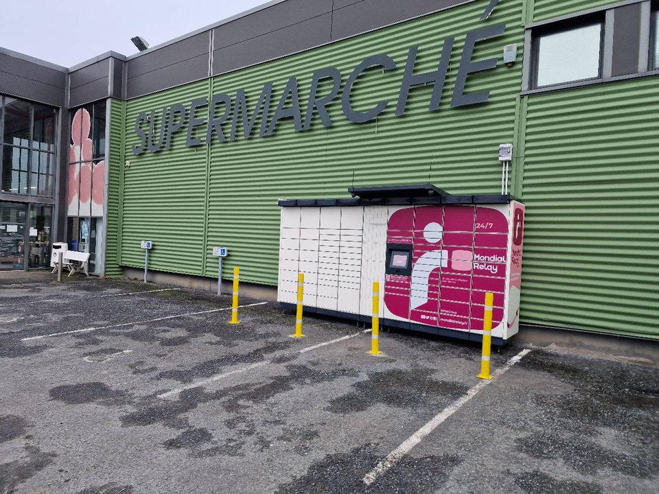 Locker 24/7 U Express 36230 Ne, 67 Les Planchettes, 36230 Neuvy-Saint-Sépulchre
