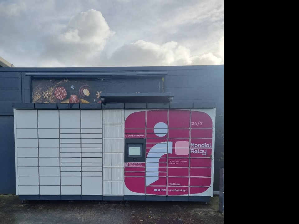 Locker 24/7 Lidl St Hilaire, 210 Rue de Paris, 50600 Saint-Hilaire-du-Harcouët
