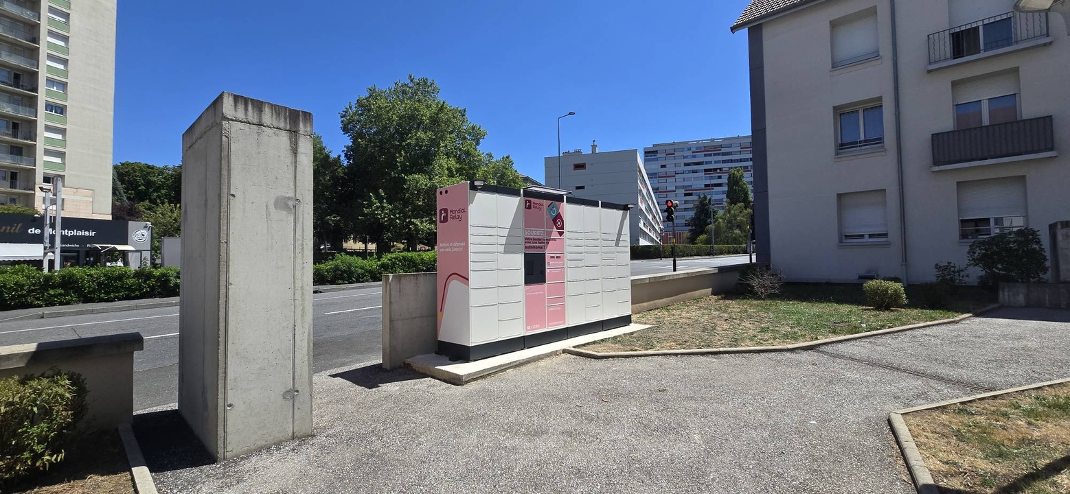 Locker 24/7 Résidence Les Marguerites, 103 103 Rue Richelandière, 42100 Saint-Étienne