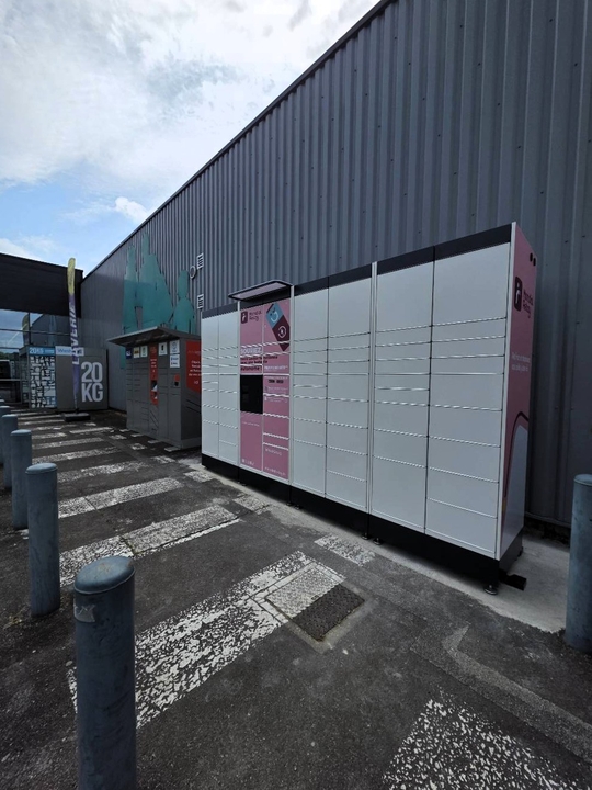 Locker 24/7 Auchan, Za Du Coural, 24120 Terrasson-Lavilledieu