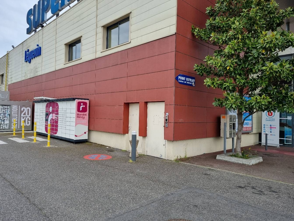 Locker 24/7 Super U Leguevin, 1 Zone d'aménagement concerté de Lengel, 31490 Léguevin