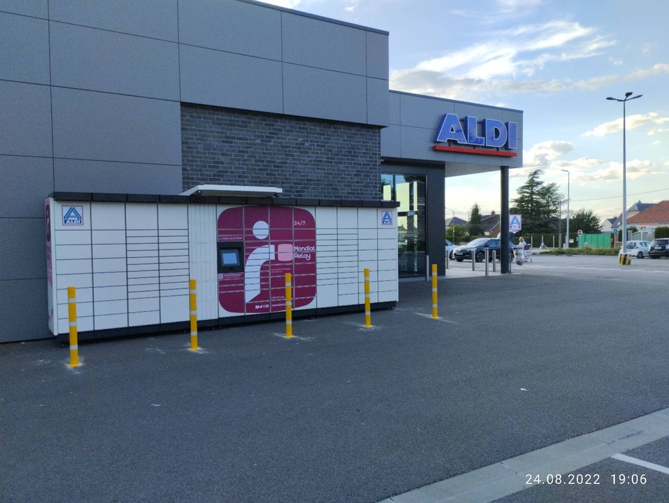 Locker 24/7 Aldi Villers Breto, 44 44 Rue d'Amiens, 80800 Villers-Bretonneux