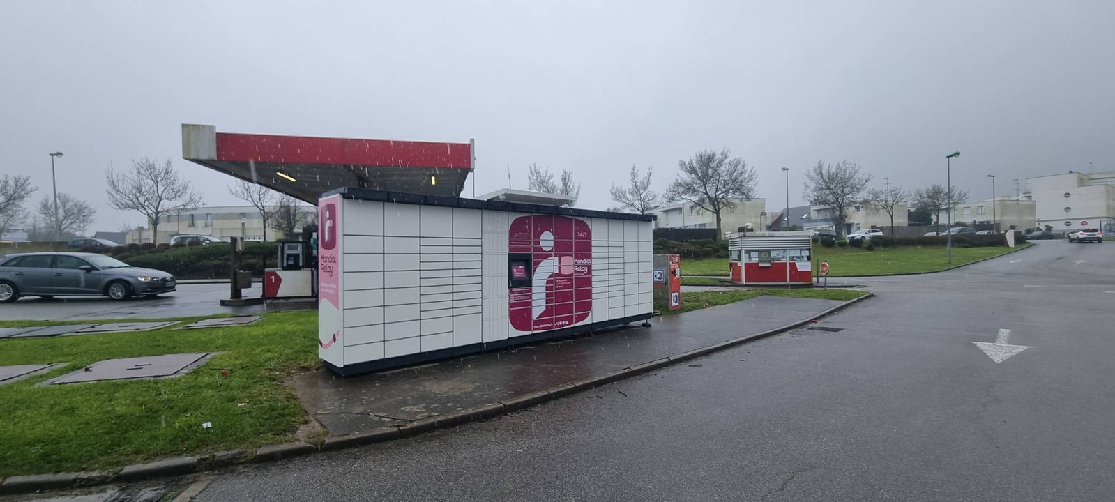 Locker 24/7 KERFICHANT INTERMARCHE, Rue Général de Bollardière, 56100 Lorient