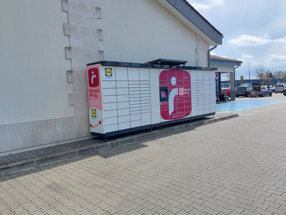 Locker 24/7 Lidl Libourne, 179 179 Avenue du Général de Gaulle, 33500 Libourne