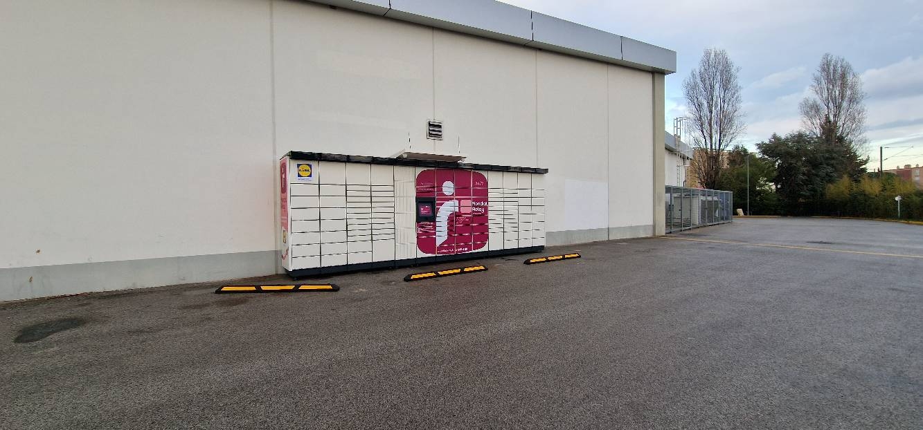 Locker 24/7 Lidl Albert Einaudi Fréjus, 444 444 Rue Albert Einaudi, 83600 Fréjus