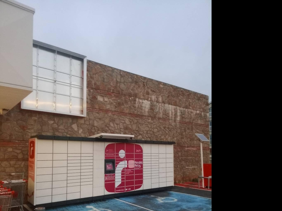 Locker 24/7 Netto 43100 Brioude, 3 3 Avenue Léon Blum, 43100 Brioude