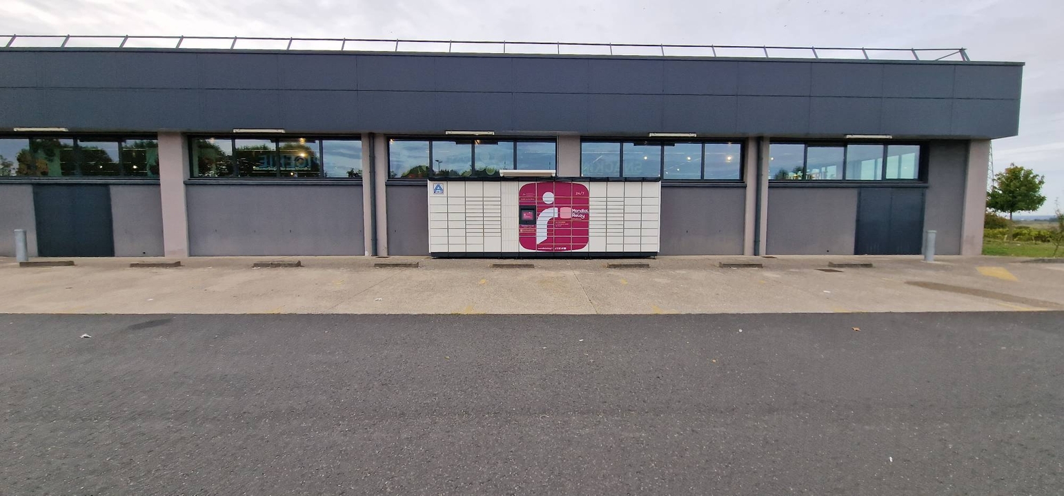 Locker 24/7 Aldi 37500 Chinon, 128 128 Avenue François Mitterrand, 37500 Chinon