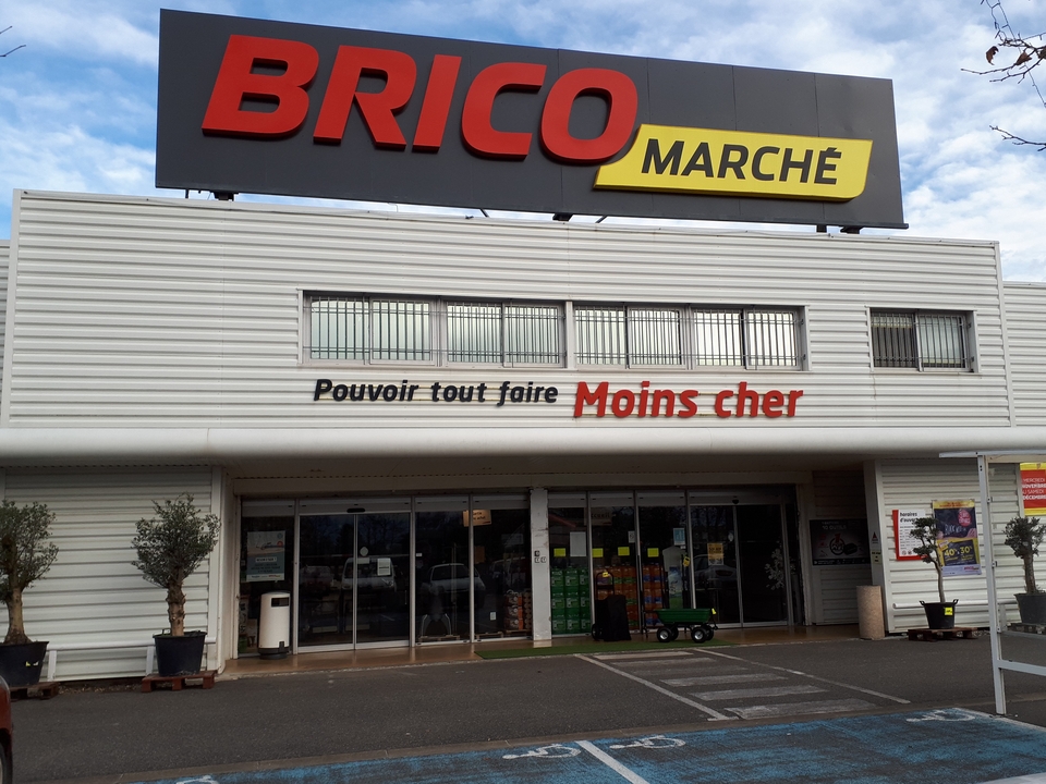 Bricomarche, 735 Route de Montfort, 40180 Yzosse