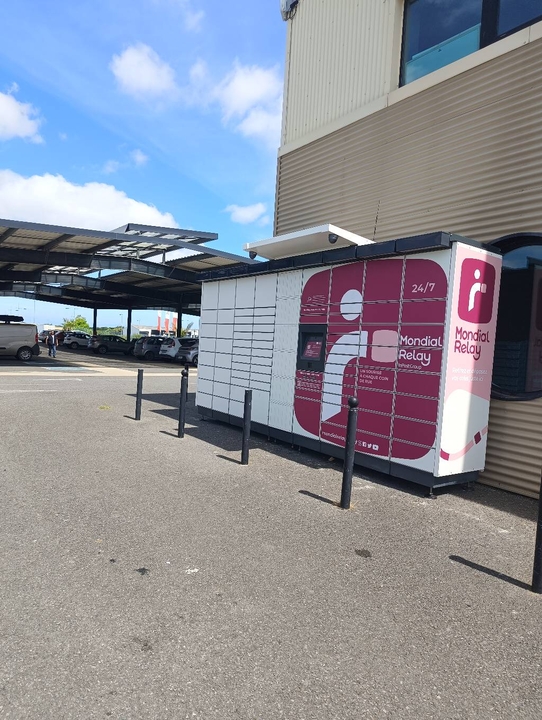 Locker 24/7 Intermarché 22220 Minihy-Tréguier, ZAC de Kerfolic, 22220 Minihy-Tréguier