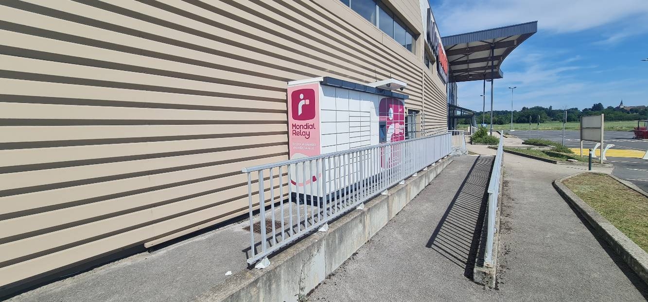 Locker 24/7 Intermarche Asnans, Route de Longwy, 39120 Asnans-Beauvoisin