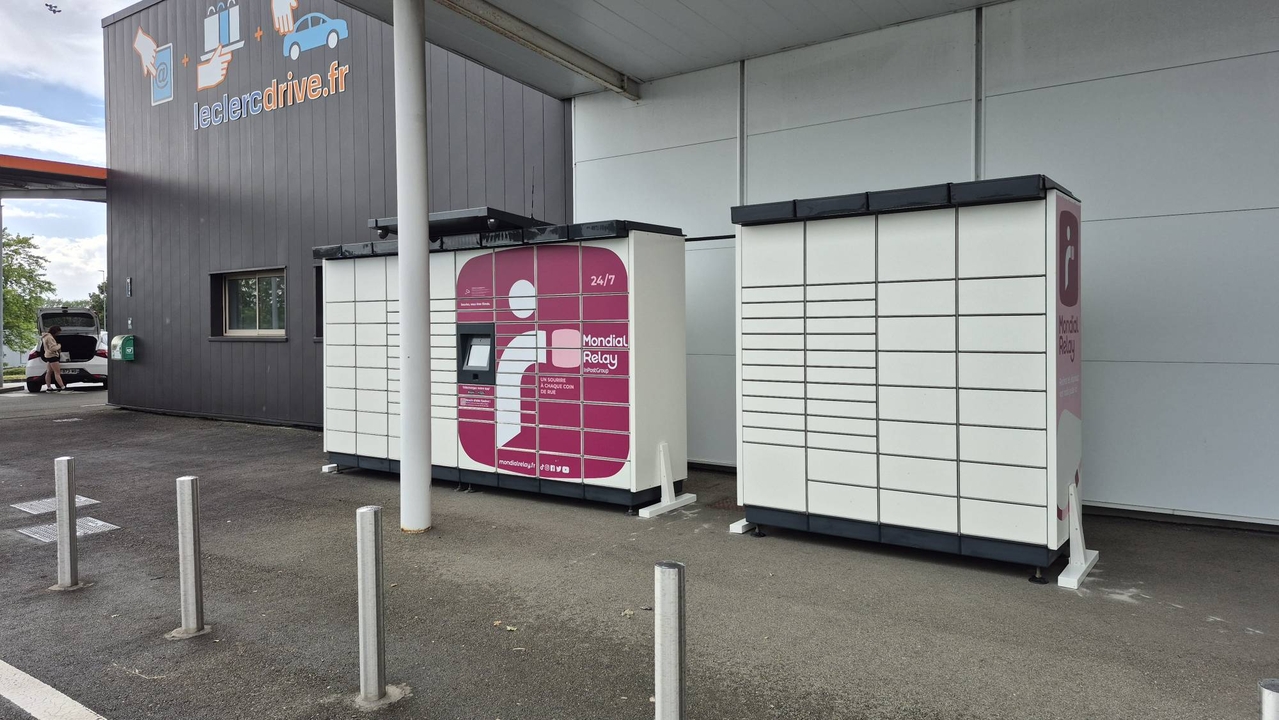 Locker 24/7 E.leclerc Drive, 60 17 Rue de Bruxelles, 53000 Laval
