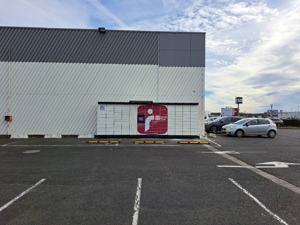 Locker 24/7 Aldi Vineuil, 5 169 Rue Lavoisier, 41350 Vineuil