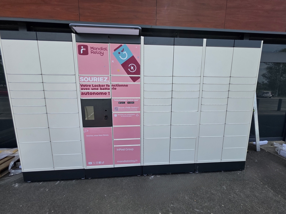 Locker 24/7 Centrakor, 2 56 Rue Georges Jehan, 37190 Azay-le-Rideau