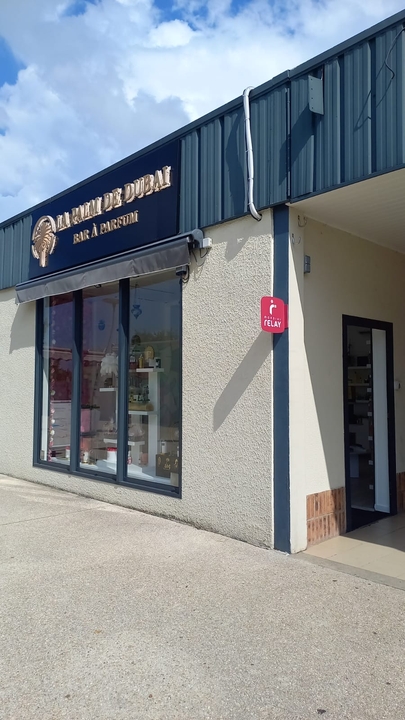 La Palm de Dubai, Allée Val Fleury, 91250 Saint-Germain-lès-Corbeil