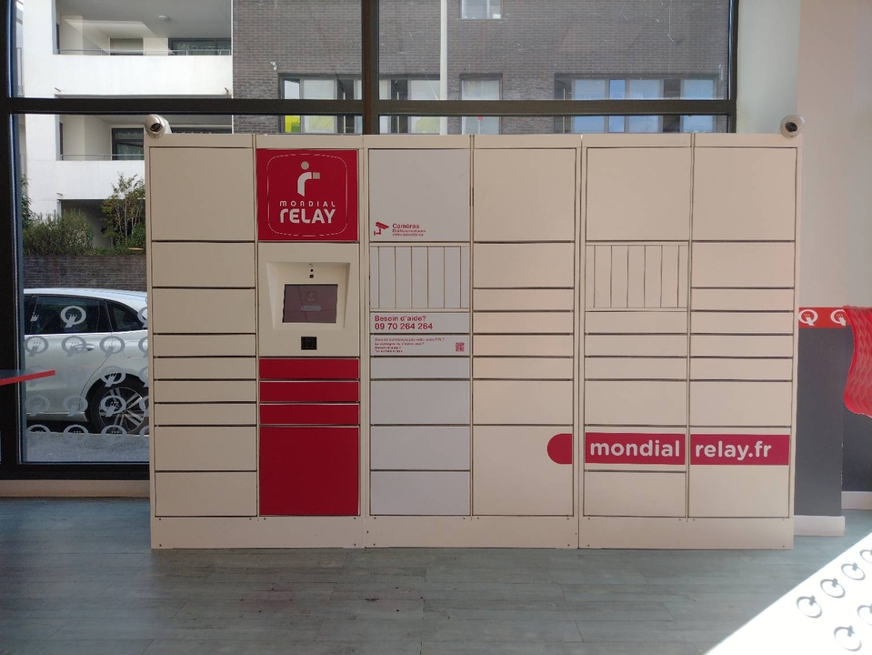 Locker Laverie Speed Queen Blagnac, 17 Avenue d'Andromède, 31700 Blagnac