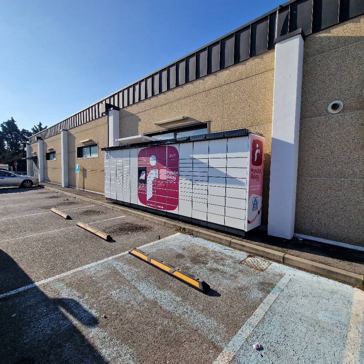 Locker 24/7 Aldi Carpentras, 162 1564 Chemin de Saint-Gens, 84200 Carpentras