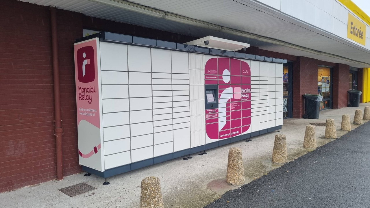Locker 24/7 Supeco 62500 Saint Martin Lez Tatinghem, 6390 6390 Rue de l'Industrie, 62500 Saint-Martin-lez-Tatinghem