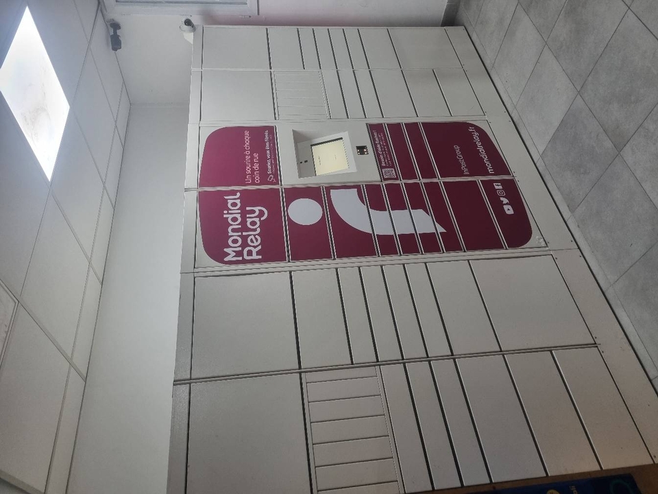 Locker Bipasha 75019 Paris ., 13 13 Avenue de Flandre, 75019 Paris