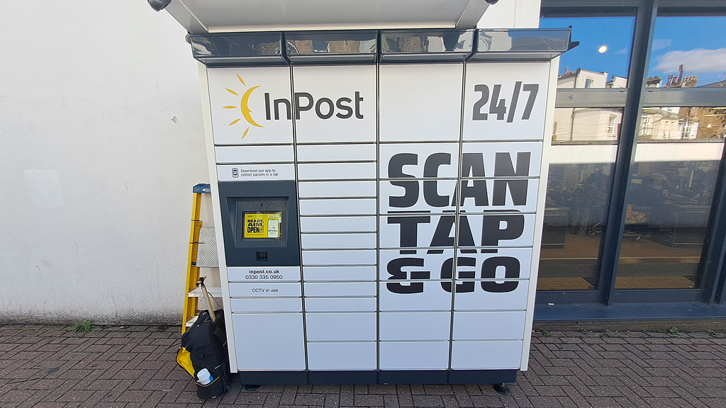 InPost's photo of the locker: InPost UK00174660