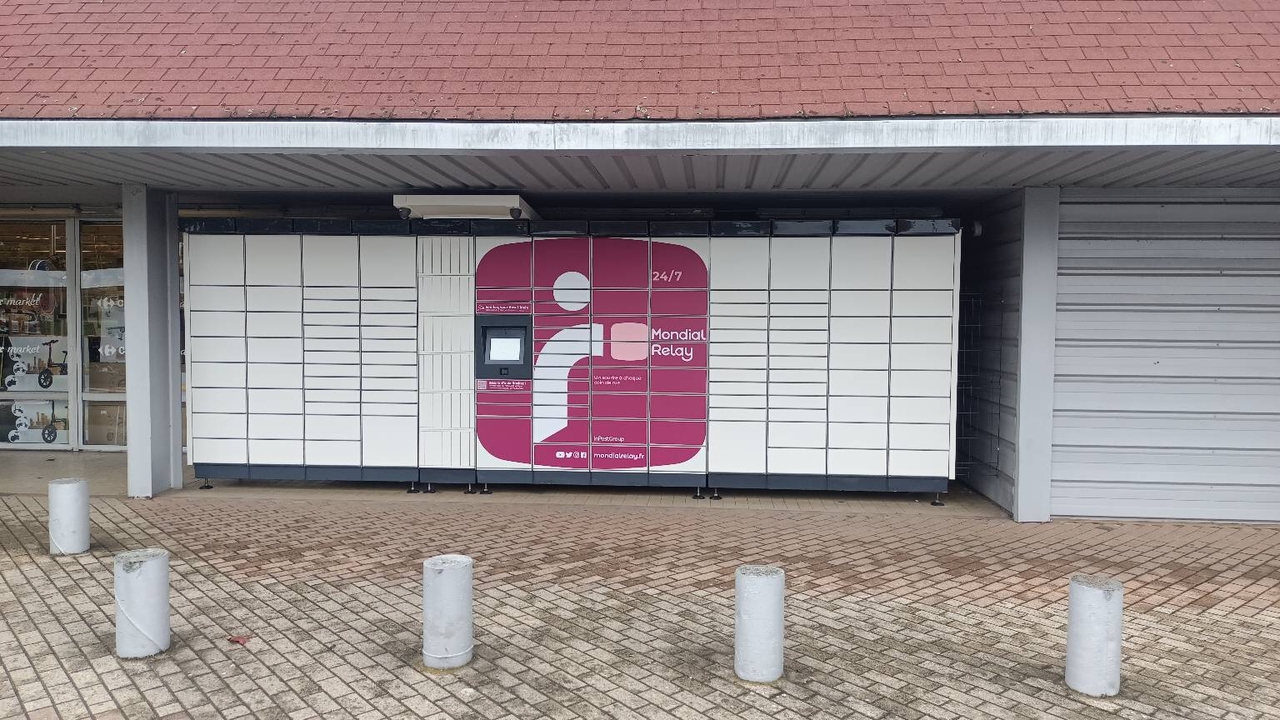 Locker 24/7 Carrefour Market Aix-Noulette, 1 Impasse de l'Épinette, 62160 Aix-Noulette