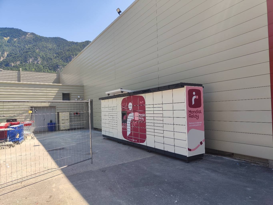 Locker 24/7 Carrefour Market Moûtiers, 76 Rue des Bouleaux, 73600 Moutiers