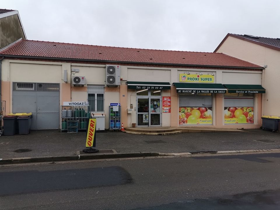 Au Marché de la Vallée de la Saulx, 28 Rue de Gironde, 55000 Robert-Espagne