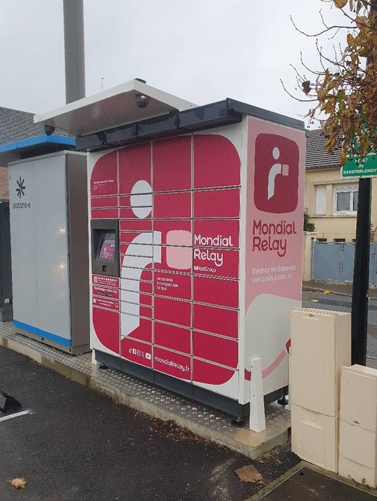 Locker 24/7 Station-E Stations-E Centre social, 3 3 Rue des Écoles, 60850 Le Coudray-Saint-Germer
