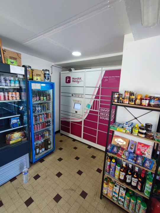 Locker Superette du Village 78580 Maule, 18 1 Bis Rue Maurice Berteaux, 78580 Maule