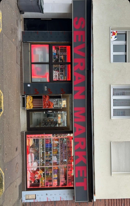 Sevran Market, 5 Rue Lucien Sportiss, 93270 Sevran