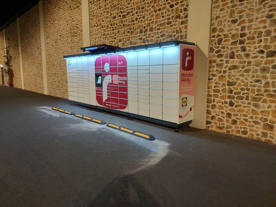 Locker 24/7 Lidl Len tre 78120, 58 58 Rue G. Lenotre, 78120 Rambouillet