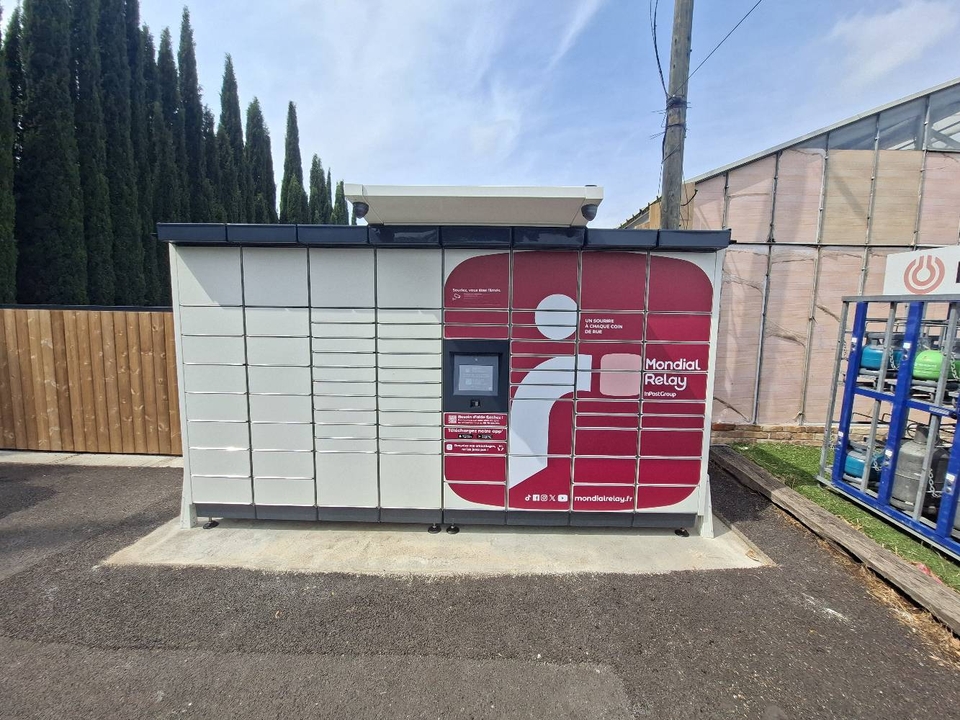 Locker 24/7 Jardinerie Vegetalis, 612 612 Route de Carpentras, 84150 Jonquières