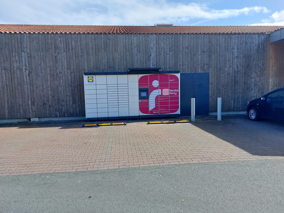 Locker 24/7 Lidl Rochefort, 20 20 Rue Ramuntcho, 17300 Rochefort