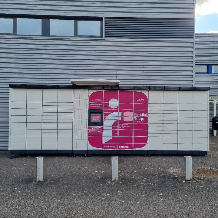 Locker 24/7 E.Leclerc 88130 Charmes, 61 61 Rue Claude Barres, 88130 Charmes