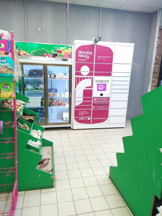 Locker Vettri Market, 1 3 Rue Saint-Exupéry, 77500 Chelles