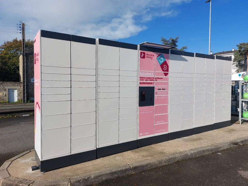 Locker 24/7 Carrefour Market, 61 61 Boulevard Félix Grat, 53000 Laval