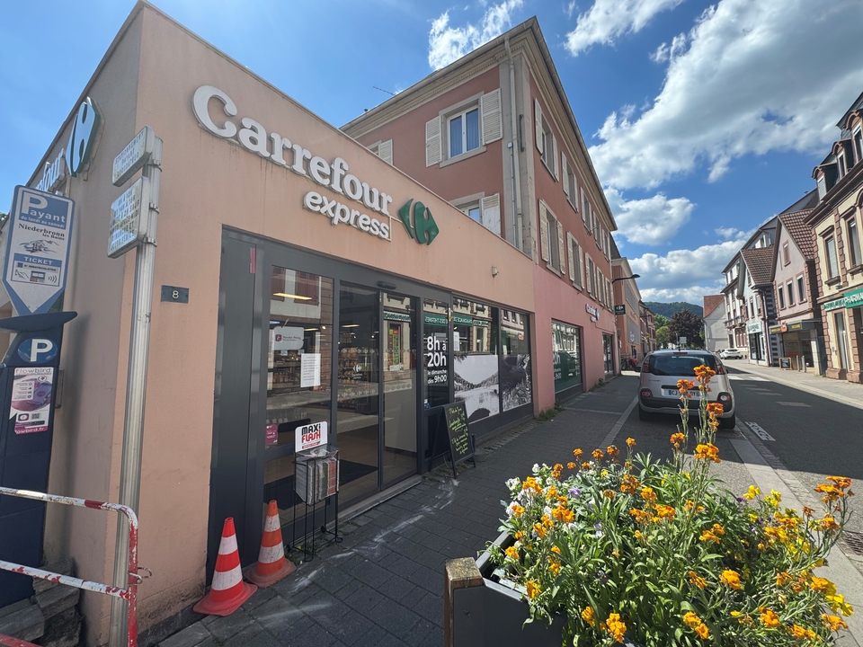 Carrefour Express, 8 Rue du Général de Gaulle, 67110 Niederbronn-les-Bains