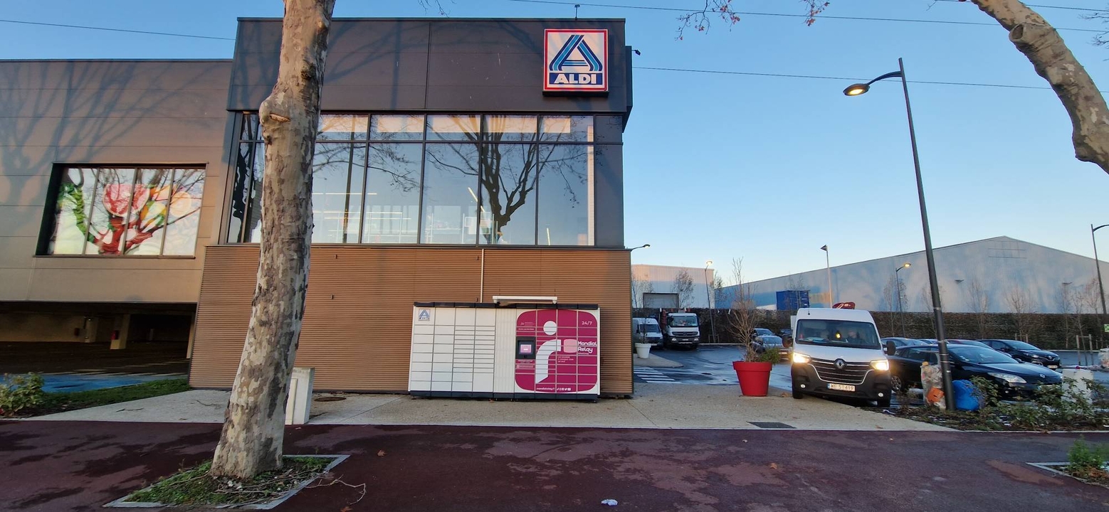 Locker 24/7 Aldi 92390 Villeneuve-La-Garenne, 300 300 Boulevard Charles de Gaulle, 92390 Villeneuve-la-Garenne