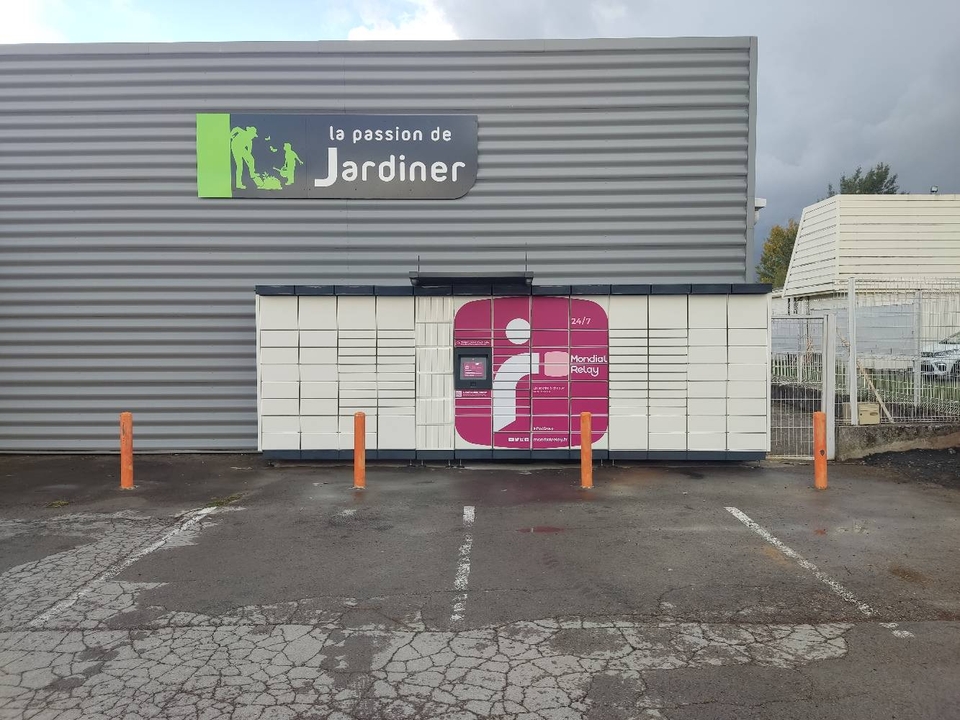 Locker 24/7 Station De Lavage, 13 13 Route nationale, 72230 Guécélard