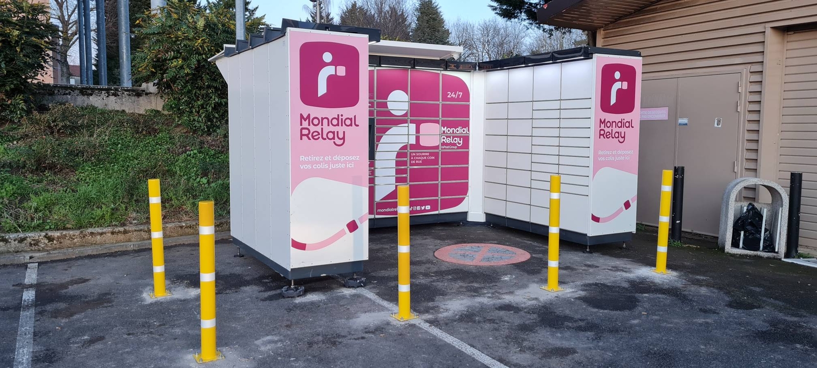 Locker 24/7 Intermarché 77320 La Ferté-Gaucher, 40 40 Avenue du Général Leclerc, 77320 La Ferté-Gaucher