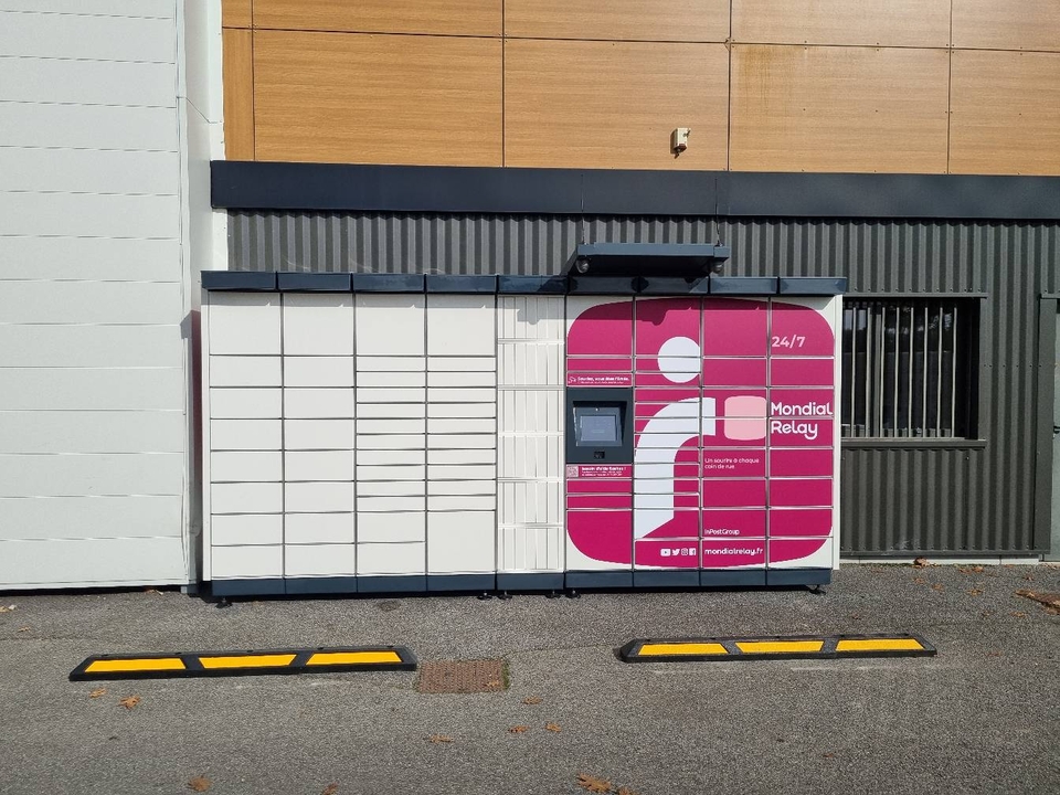 Locker 24/7 Intermarché Super, Rue De Marsauceux Za Des Forts, 28500 Cherisy